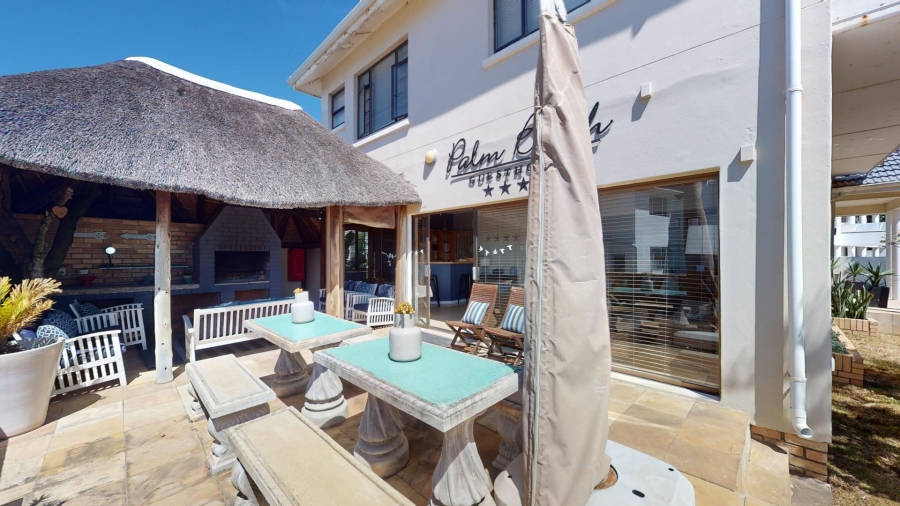 10 Bedroom Property for Sale in Summerstrand Eastern Cape